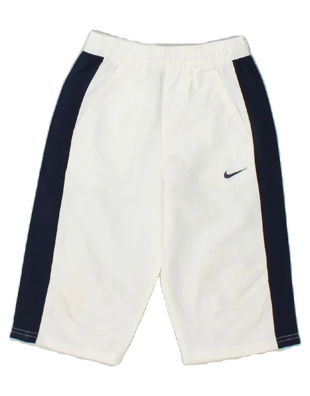 NIKE Boys Bermuda Sport Shorts 5-6 Years Medium White Colourblock